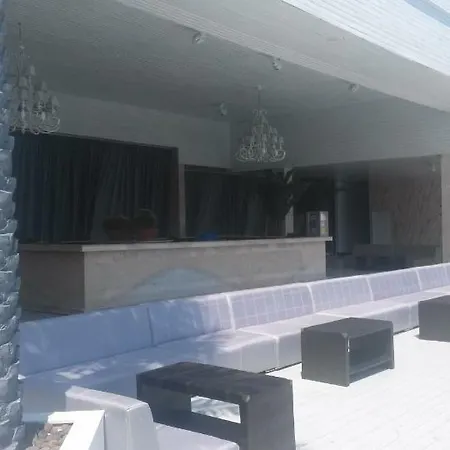 Emerald Desilva - Loft And Nuba Beach 아파트